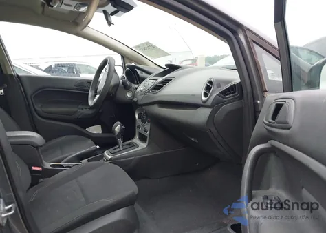 2019 Ford Fiesta Se z USA, uszkodzony, nr VIN 3FADP4BJ2KM107664